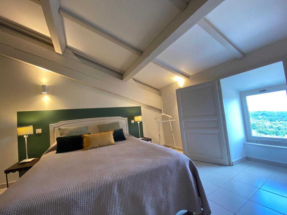 Auberge De La Tour De Brison Sanilhac  Екстериор снимка