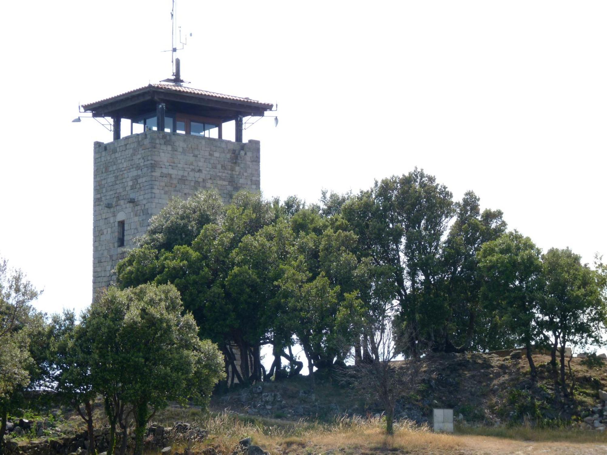 Auberge De La Tour De Brison Sanilhac  Екстериор снимка