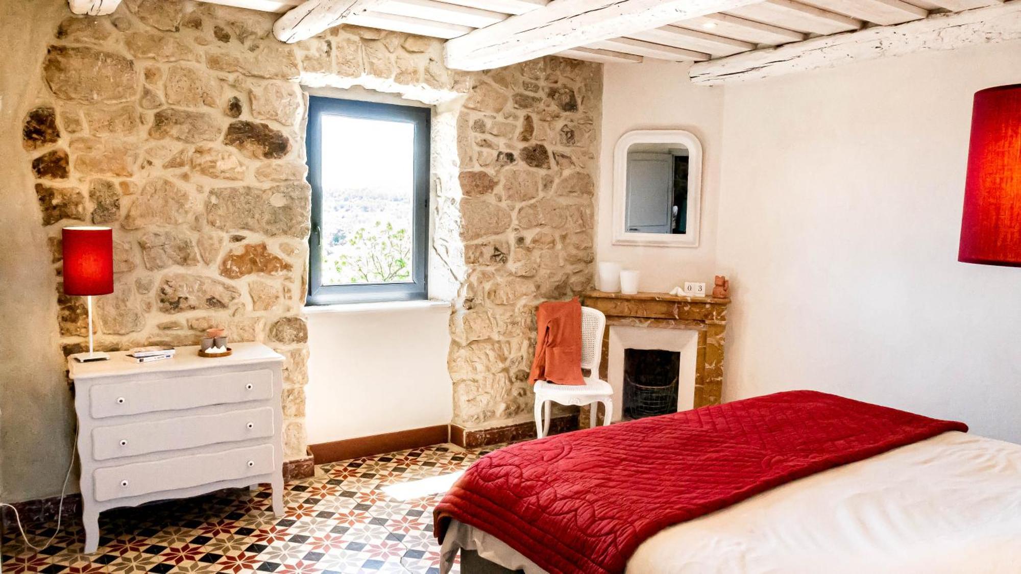 Auberge De La Tour De Brison Sanilhac  Екстериор снимка
